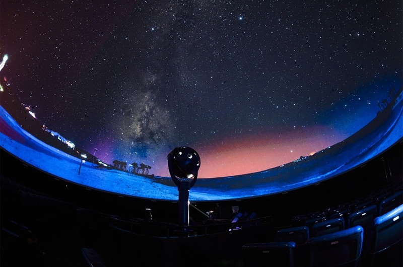 沖縄海洋博記念公園プラネタリウムホール